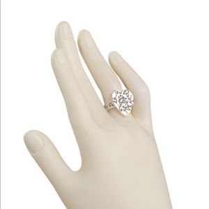 SOLD - GUCCI Ghost Heart Silver Ring